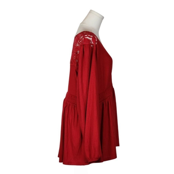 Torrid Red Lace Shoulder Peplum Top Long Sleeve Surplice Blouse Size 2 (2x) - Picture 2 of 7